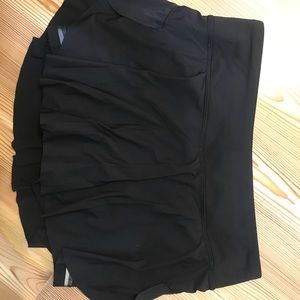 Lulu lemon skirt